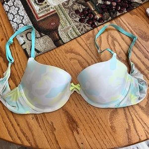Victoria’s Secret Demi bra